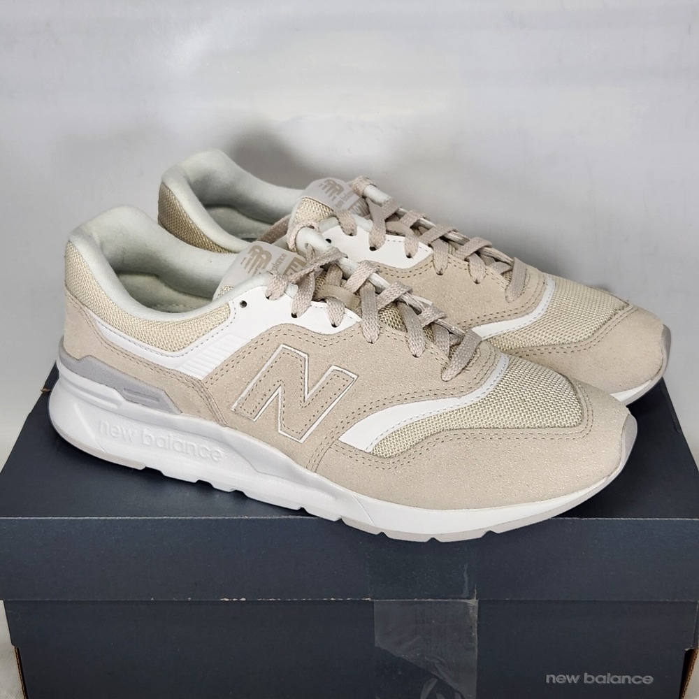 New Balance 997H Sneakers Women Size 8.5 Grey White Suede Mesh Running Shoes